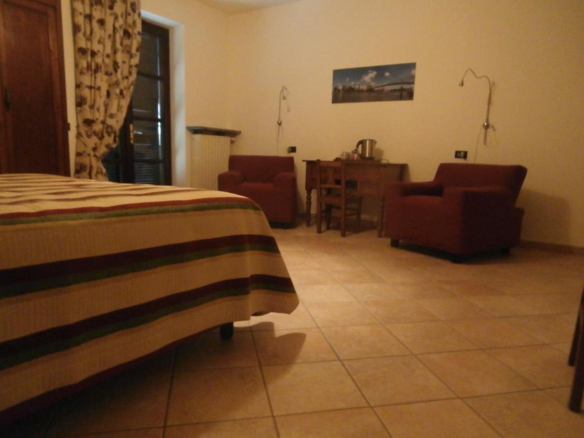 Hotel Casa Molly La Morra Zewnętrze zdjęcie